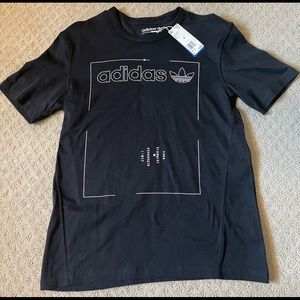 adidas black tee with logo